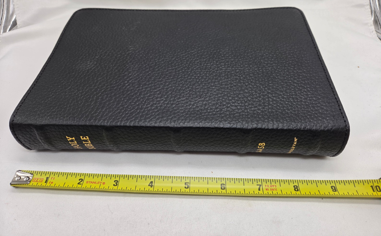 NASB Large Print Calfskin Black Red Letter 1995 Text Thumb Indexed