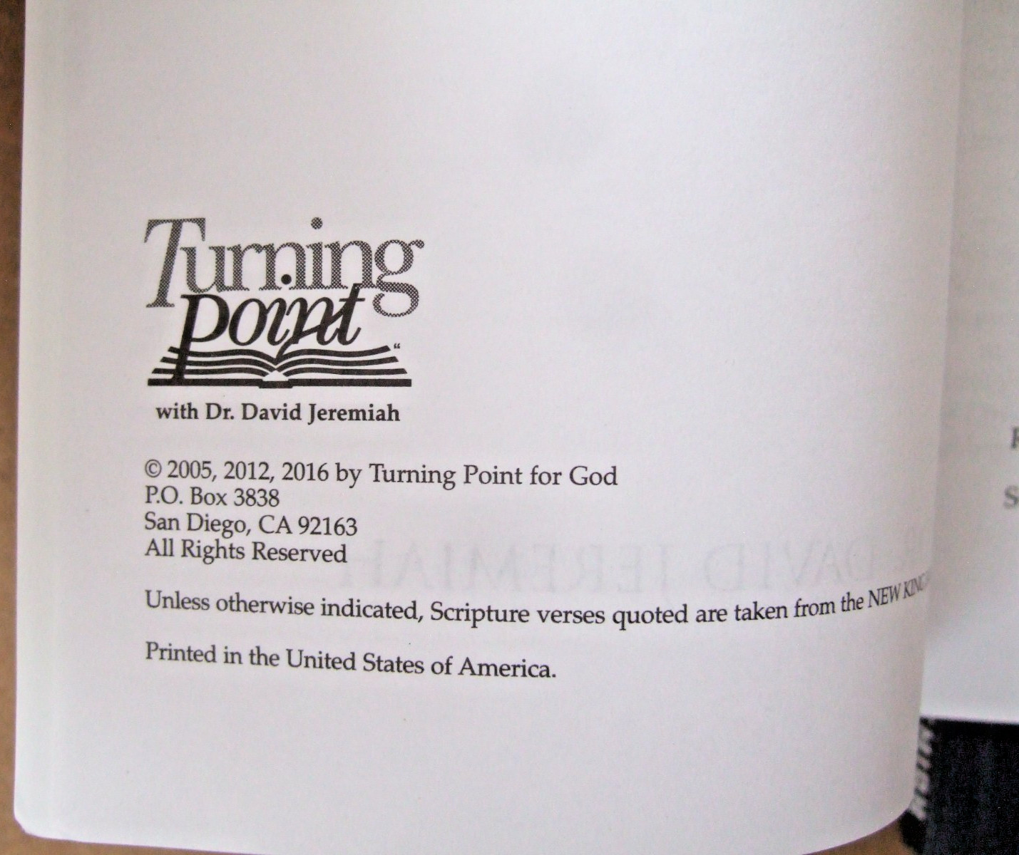 SET OF 4 DR. DAVID JEREMIAH STUDY GUIDES COURAGE TO CONQUER + 1CD