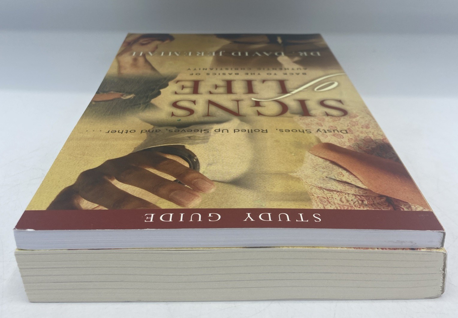 Signs Of Life by David Jeremiah Book & Study Guide – VERY GOOD