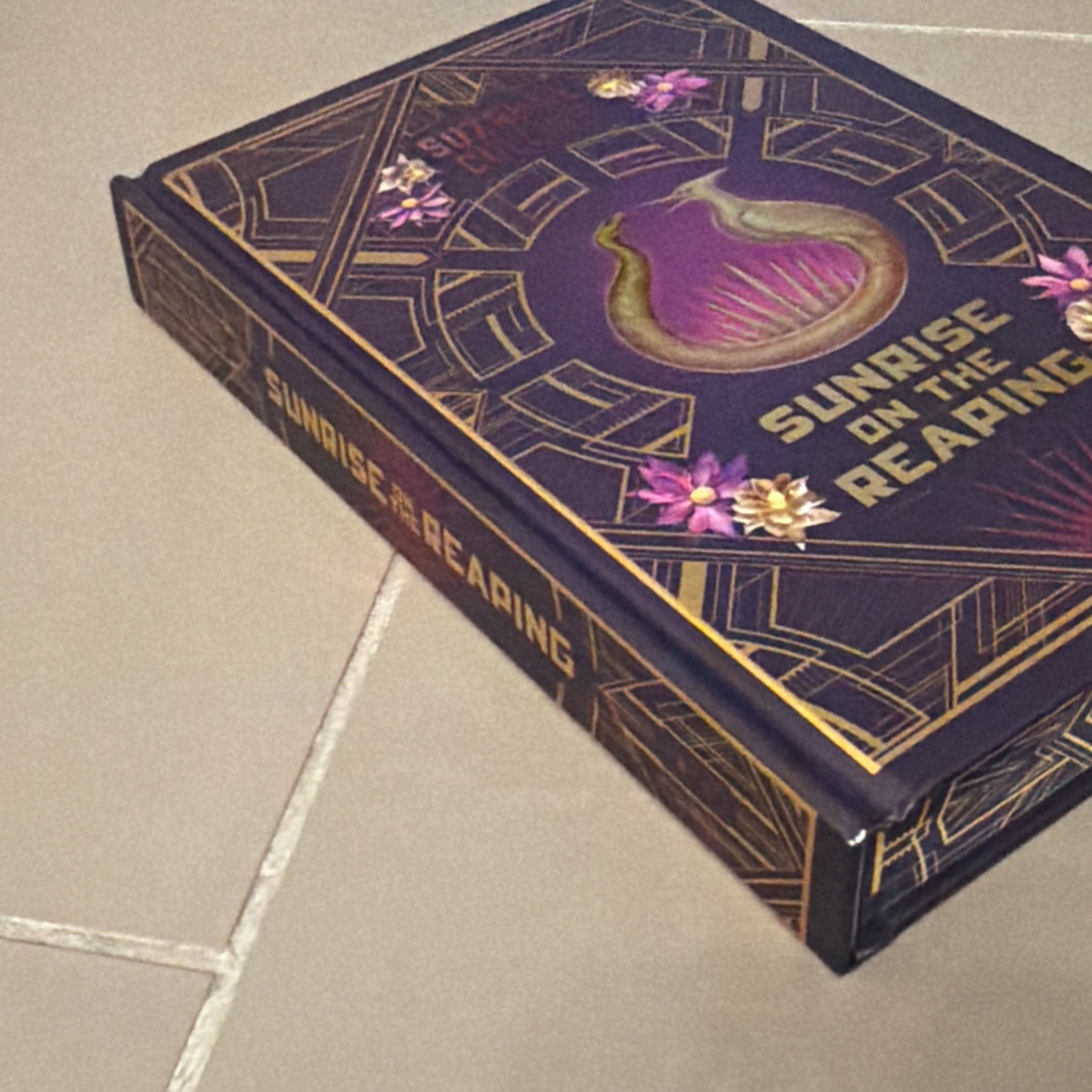 Sunrise on the Reaping: Collector’s Edition (Hunger Games) by Suzanne Collins