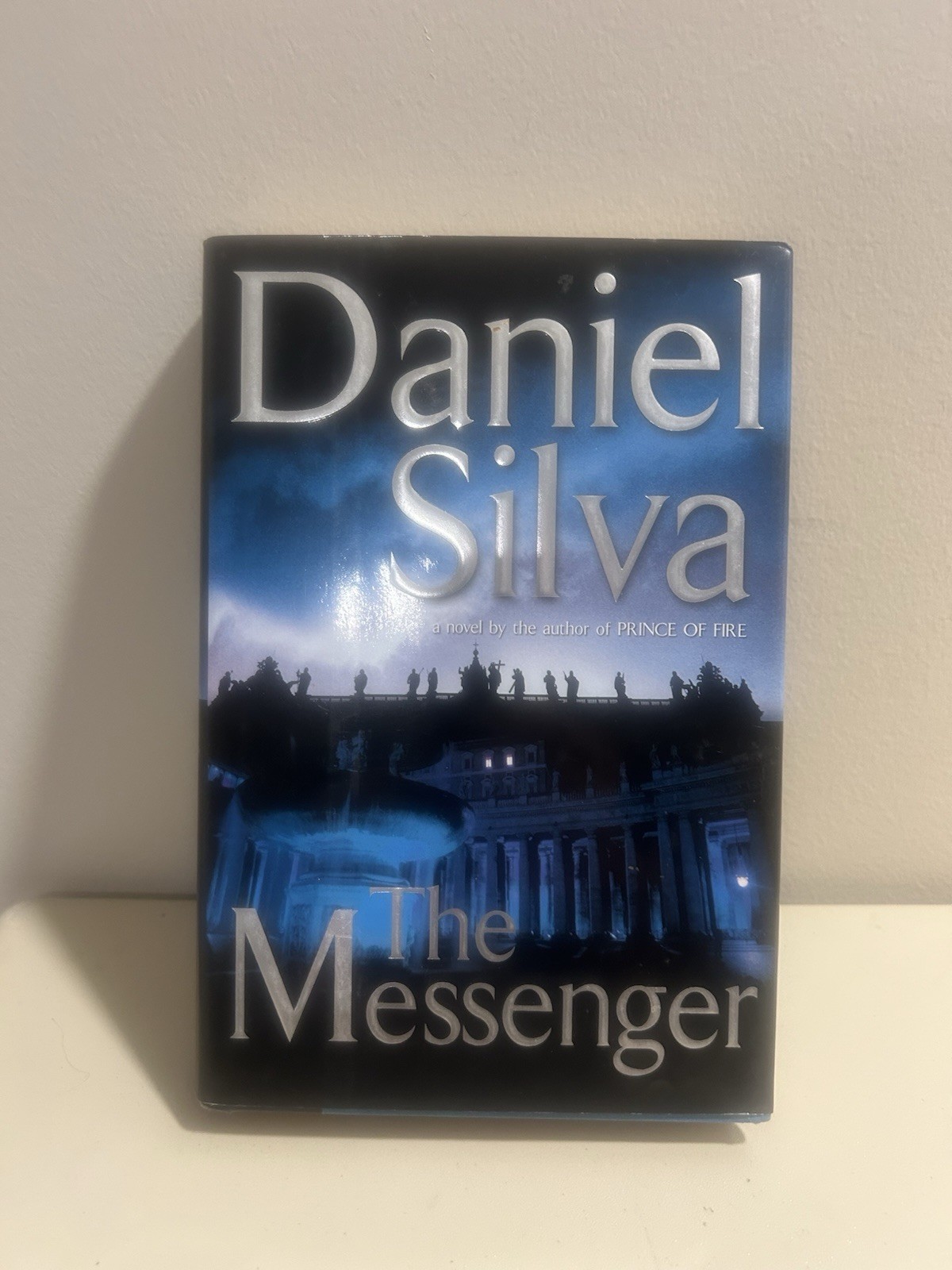 LOT 18 GABRIEL ALLON BOOKS Daniel Silva 1st Ed Edition 1 Signed HCDJ Firsts