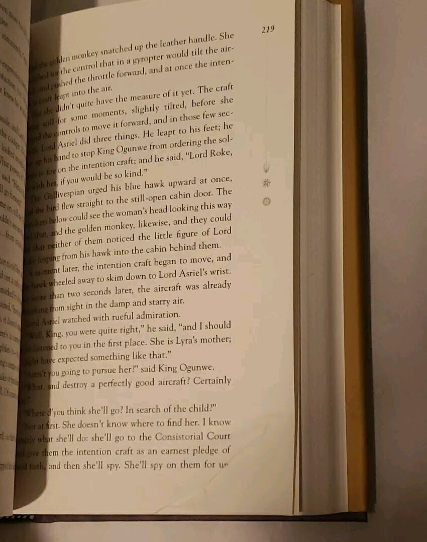 “The Amber Spyglass” 1st First Edition Signed Philip Pullman HC Book 3