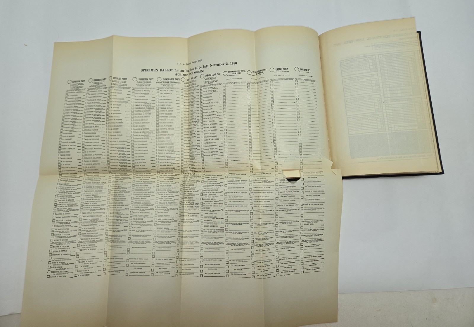 1930 Documents and Readings in American Government John Mathews Clarence Berdahl